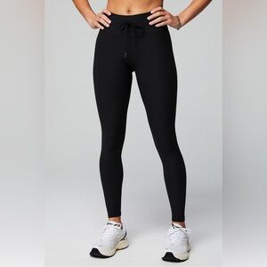 🩷NWT FABLETICS Oasis Rib High-Waisted Legging - Small Black